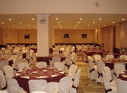 Hotel Castanos