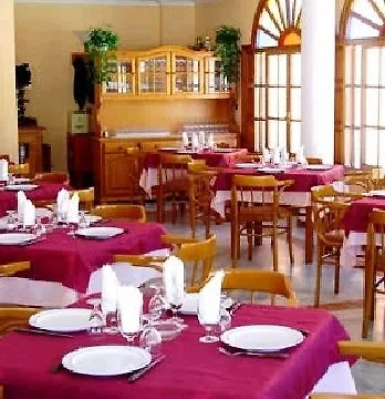 Castanos Hotel 2*